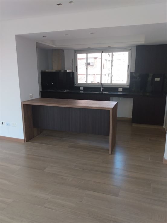 En Martínez a Estrenar. Piso Alto