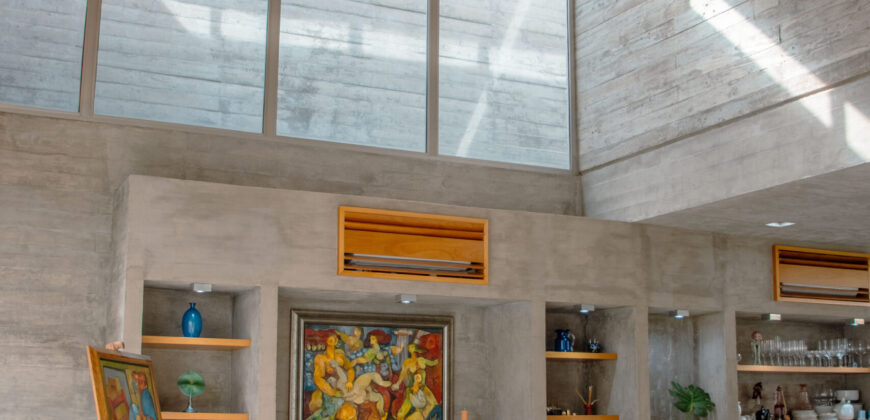 Casa Moderna de Avanzado y Exclusivo Diseño Casa Moderna de Avanzado y Exclusivo Diseño